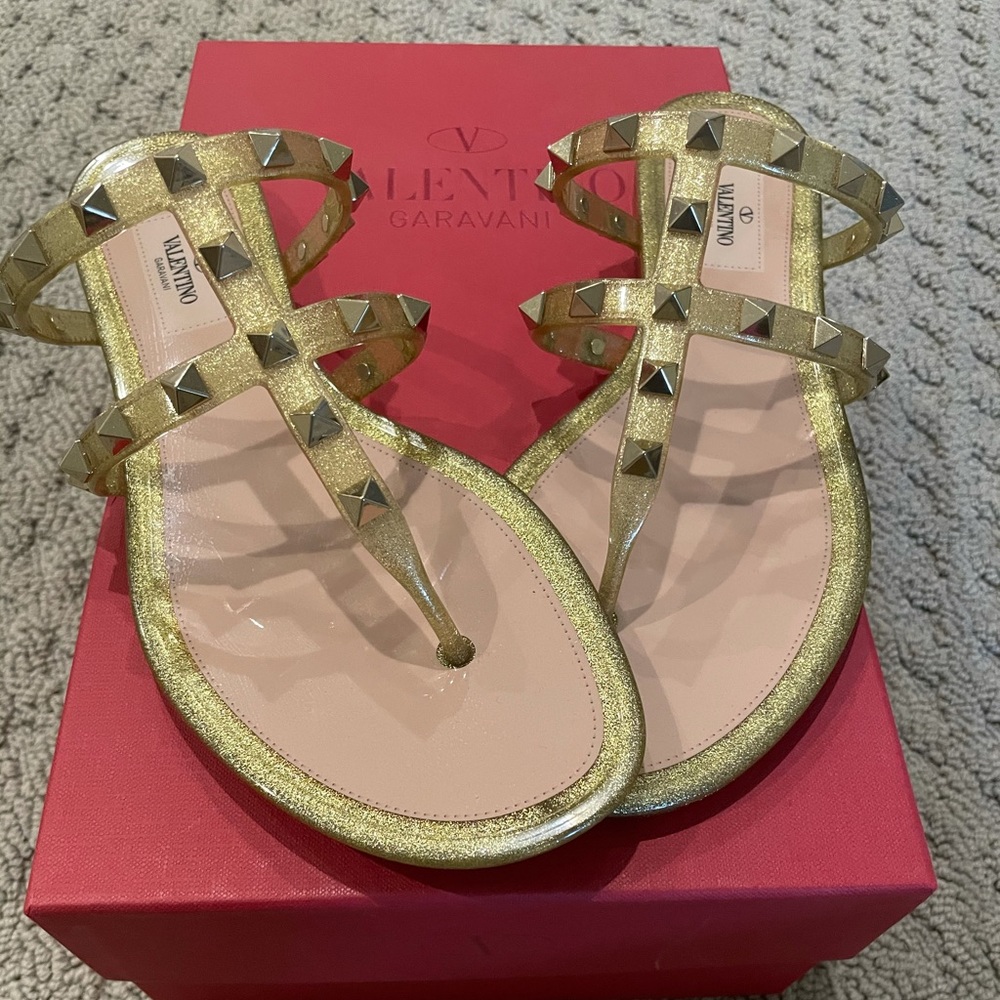Valentino jelly thong sandals - size 38 (8)